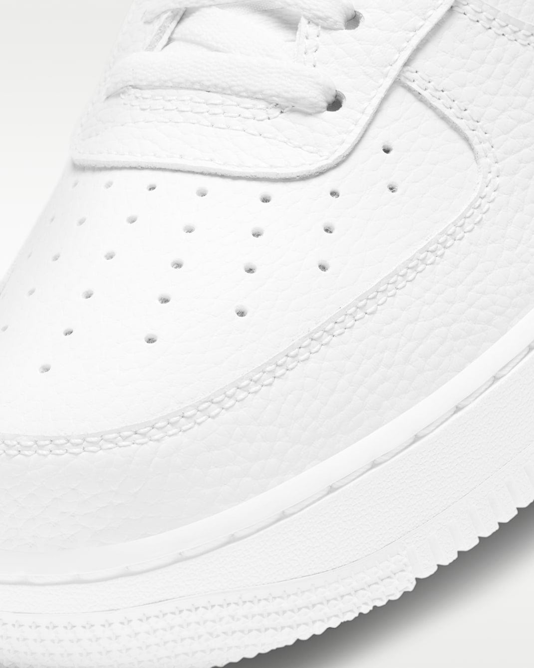 Nike Air Force 1 07 White Black CT2302-100 detalje af tåboks