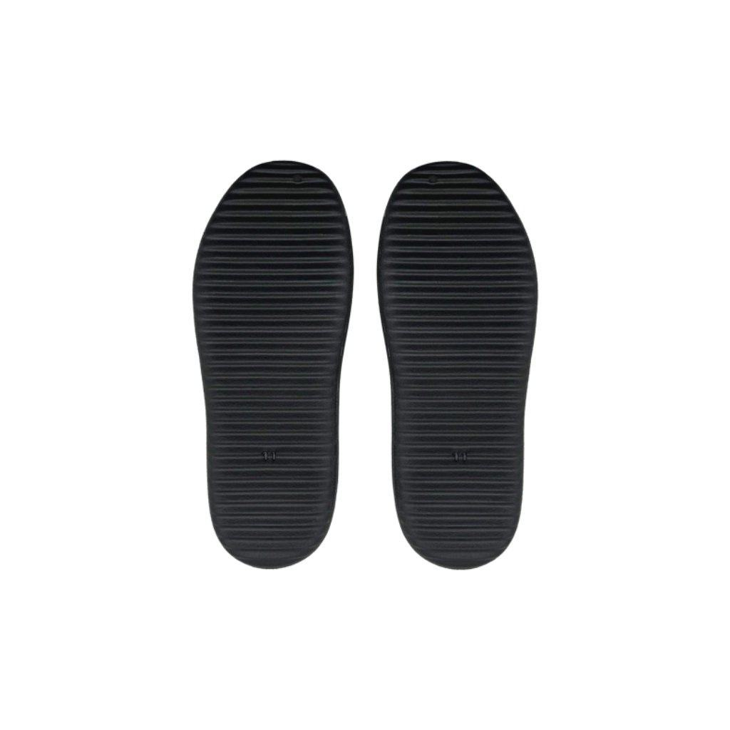 YEEZY Slide SL-01 set nedefra